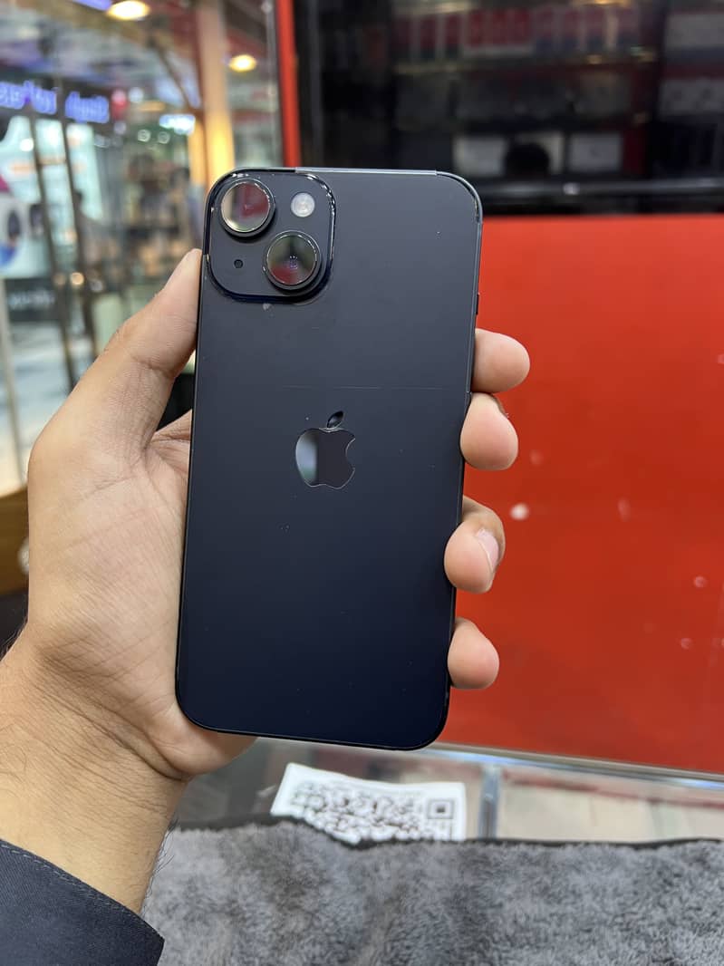 iPhone 14 1