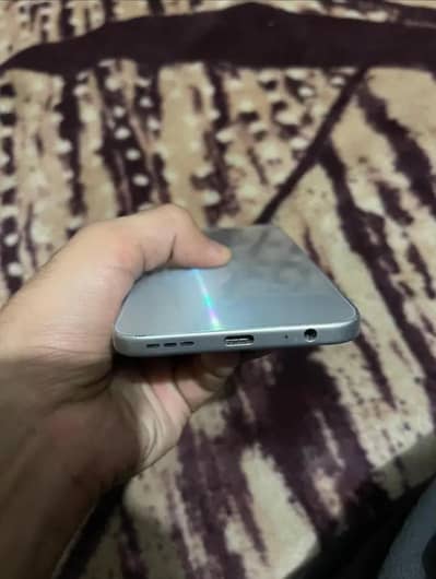 infinix hot60 pro 8/128. (03132670123)