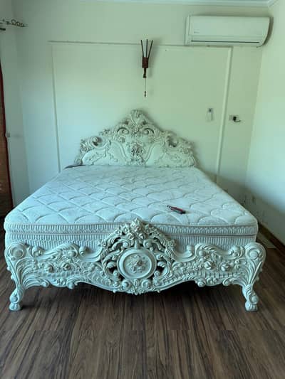 pure wood bed set
