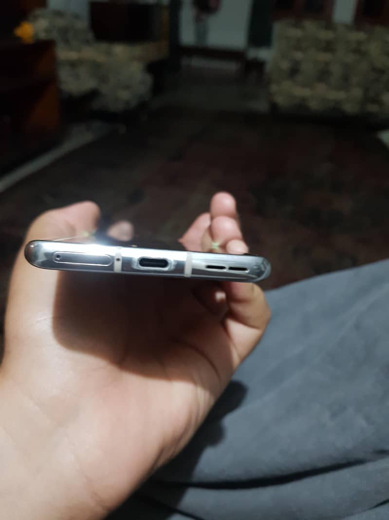 OnePlus 8 1