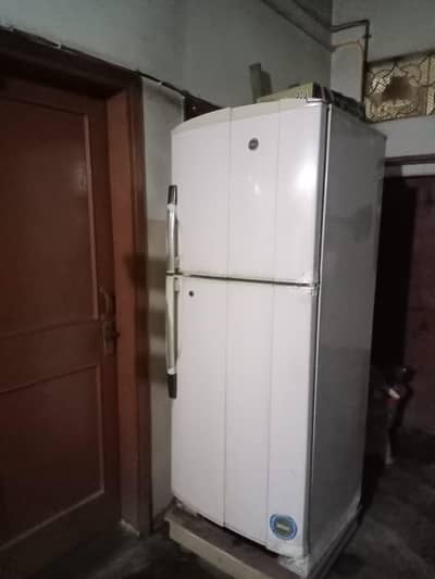 Jumbo Fridge. Contact (03133544759)