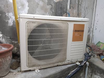 Orient ka inner hai Kenwood ka outdoor hai good working mein hai