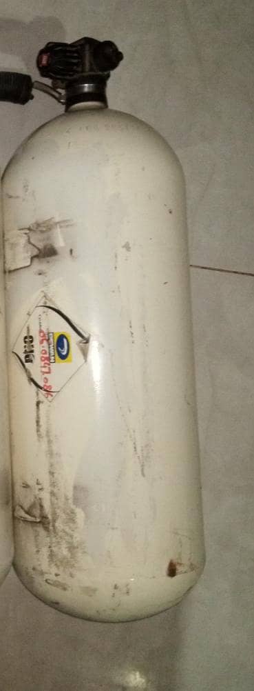 Genuine CNG C-ylinder سلنڈر for sale