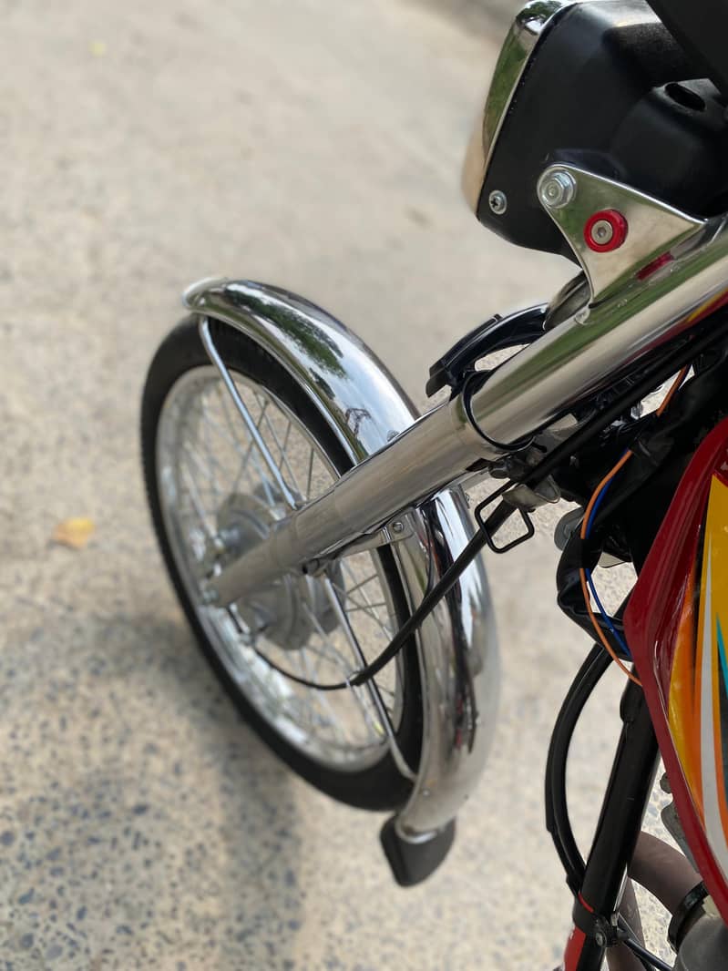 CG125 0