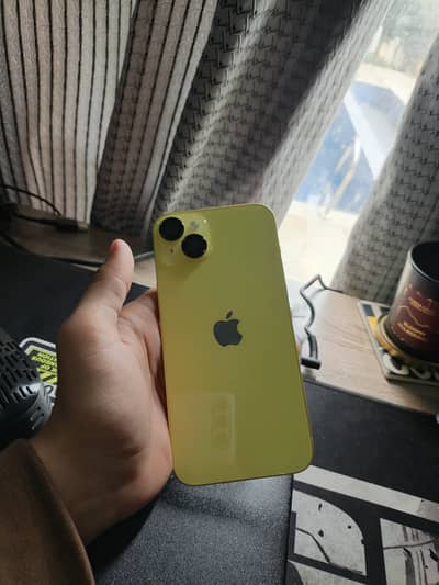 iPhone 14 Plus Yellow Scratchless Condition