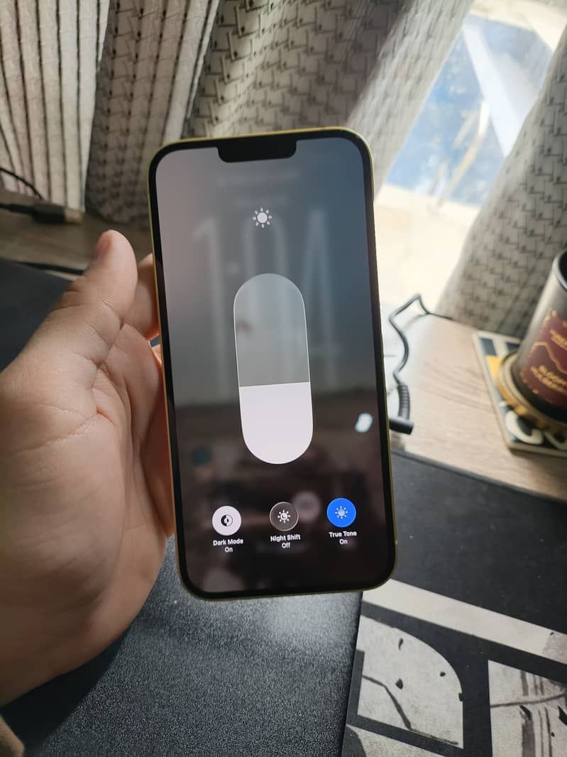 iPhone 14 Plus Yellow Scratchless Condition 1