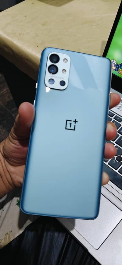 OnePlus 9R 12/256 gb