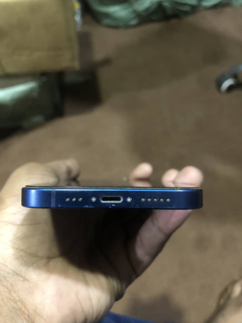 Iphone 12 jv 4