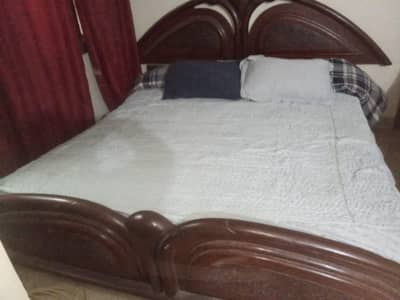 BEST CONDITION BED WITH SIDE TABLES