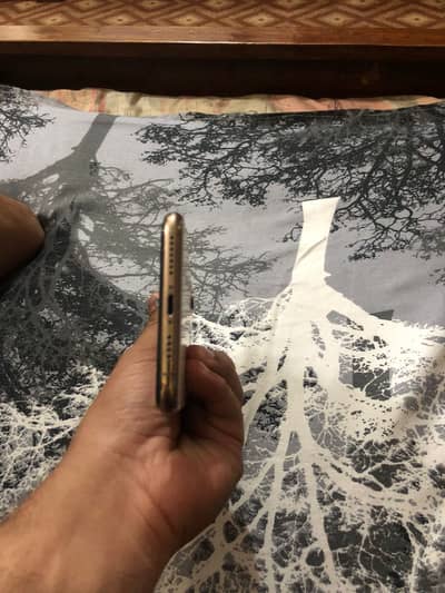 I phone xs max pta approved 64 gb