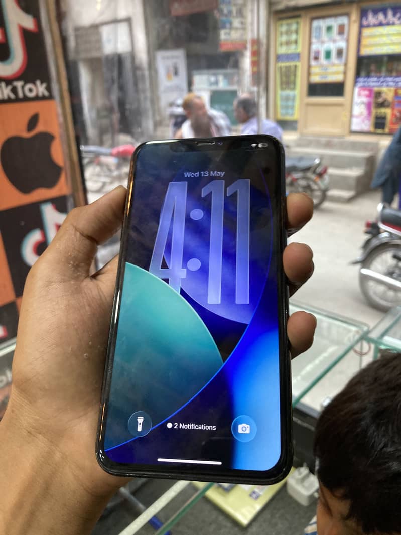 Iphone 11 pro max jv 1