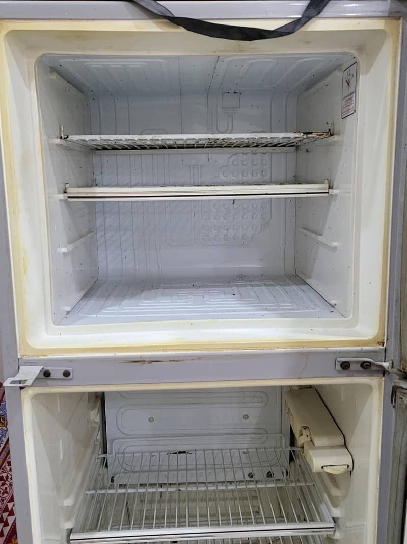 Dawlance Fridge 4