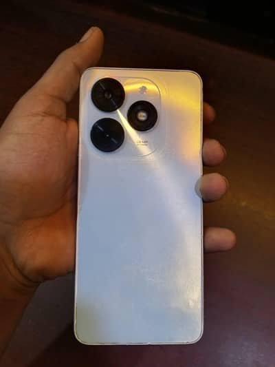 Tecno Spark Go 2024 4+4/64 Pata Approved