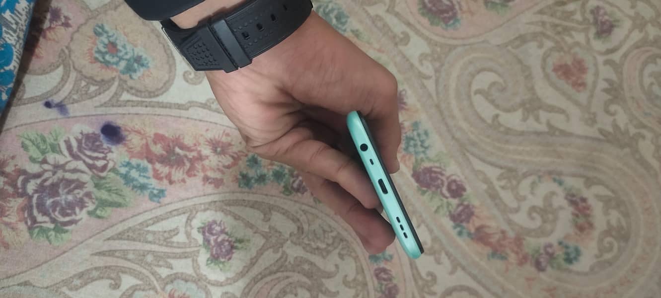 OPPO A31 1