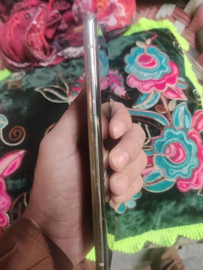 OnePlus 8 ha 8.128  9/10 ha all okay ha non PTA ha PUBG 90 fph