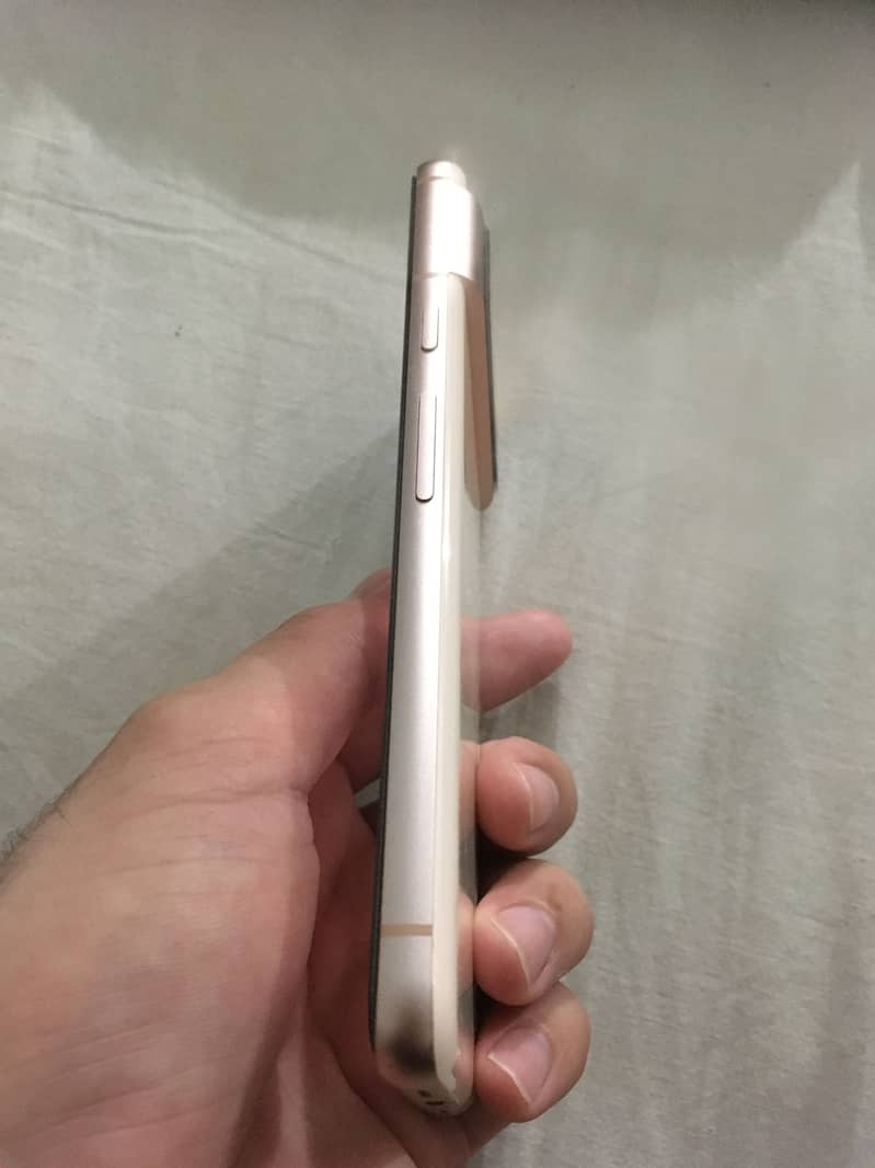 google pixel 8 4