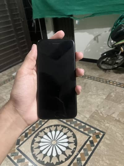 iPhone SE (JV)