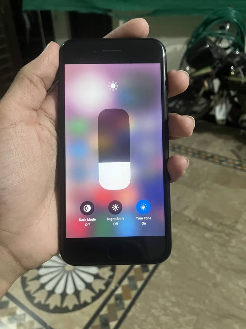 iPhone SE (JV) 2