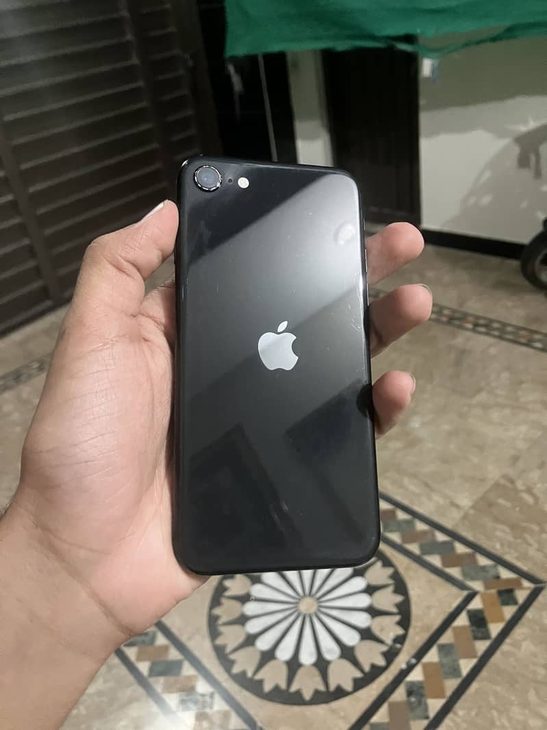 iPhone SE (JV) 5