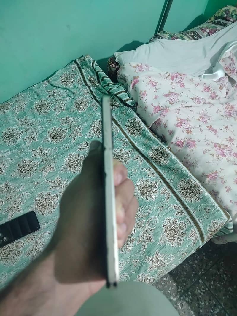 TECHNO SPARK 20C 4