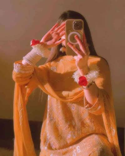 ayesha batool
