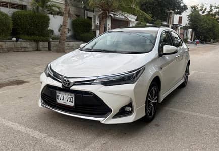 TOYOTA COROLLA ALTIS GRANDE X 1.8 BEIDGE INTERIOR   2022