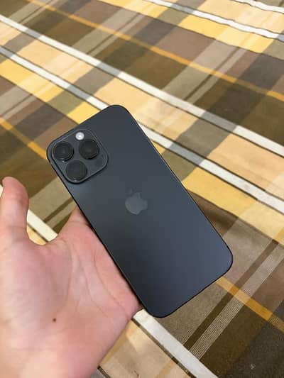 Iphone 16 pro max jv