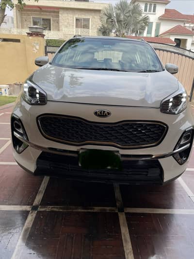 KIA Sportage FWD, All Genuine, first owner,