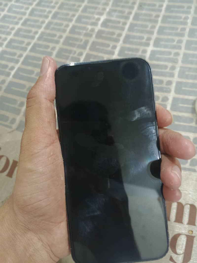 iPhone 13 pro max 3
