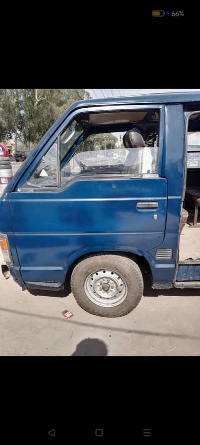 Toyota hiace 1987 model