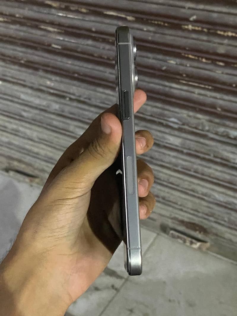 iphone 15pro max jv 7