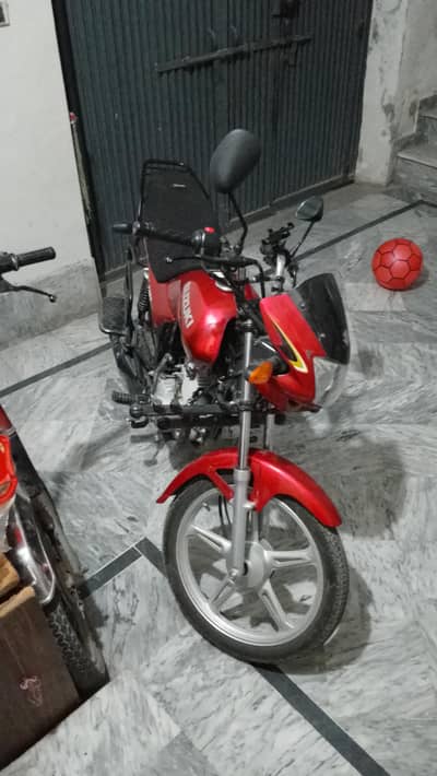 Suzuki gd 110s for sell 1st owner all pack