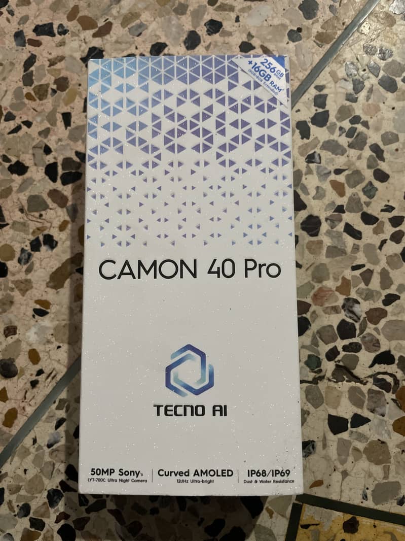 TECNO CAMON 40 pro 6