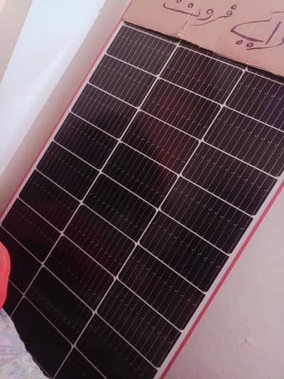 Monocrystalline 200w solar panal Madina German
