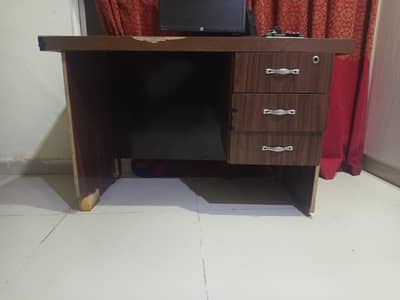 Study/work table