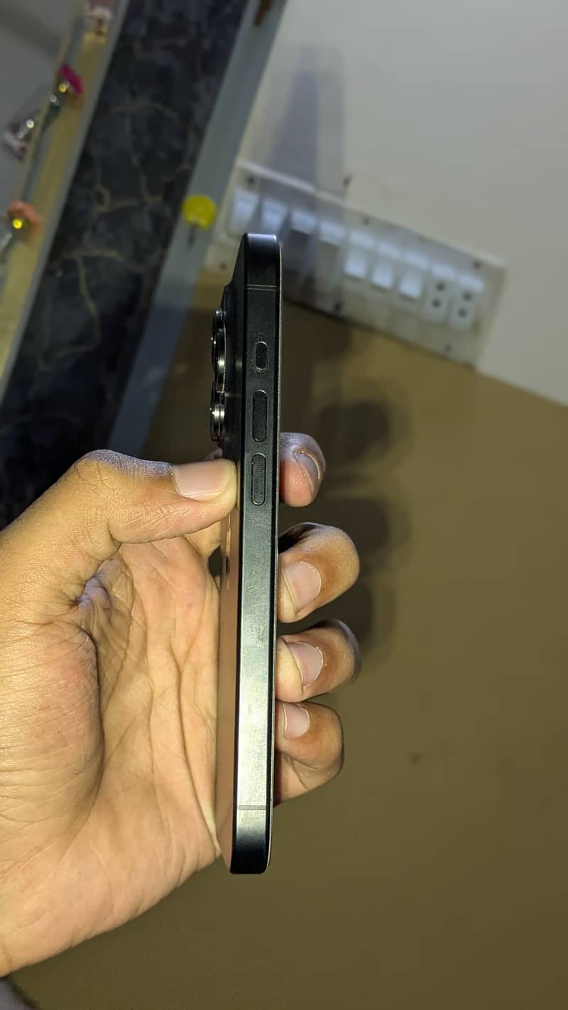 iPhone 15pro 2