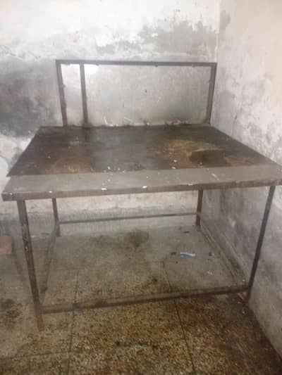 Hot plate