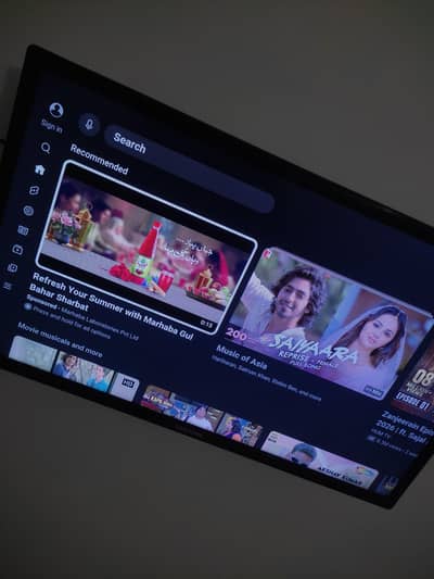 orginal Samsung 32 inch smart tv
