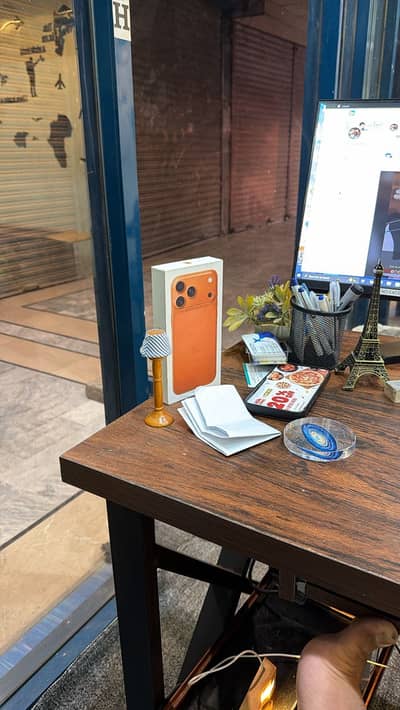 I phone 17 pro max