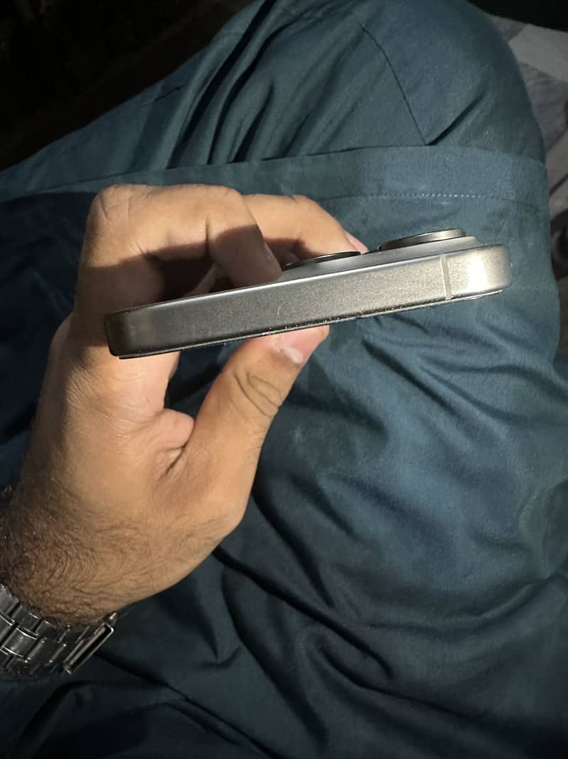 Iphone 15 pro max 1