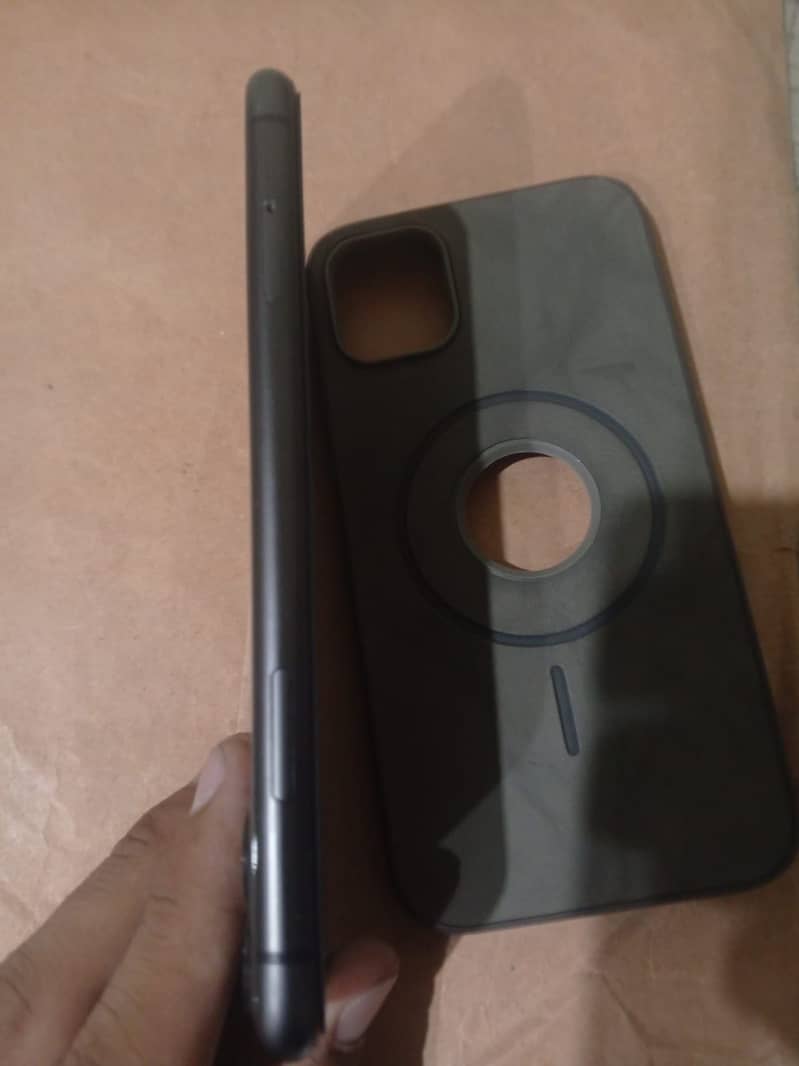 IPhone 11 jv 0