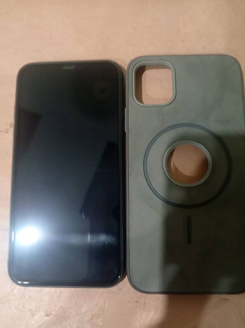 IPhone 11 jv 4