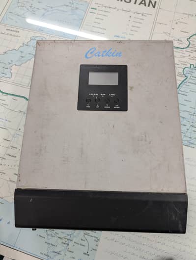 Catkin 3000VA/2400W