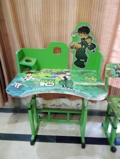 Kids study table- Ben 10