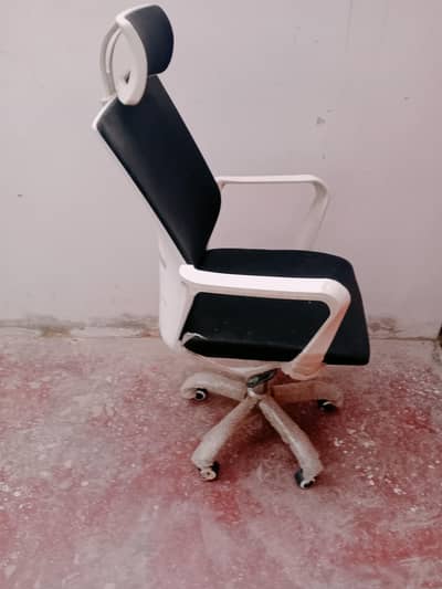 chair for sale 03198898344