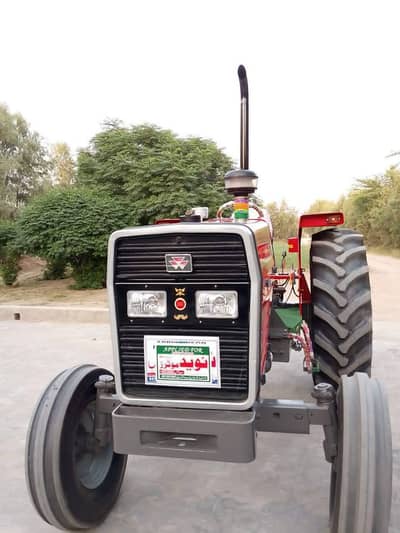 Massey tractor 385
