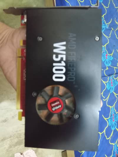 AMD FirePro W5100 4GB 128-BIT directx12