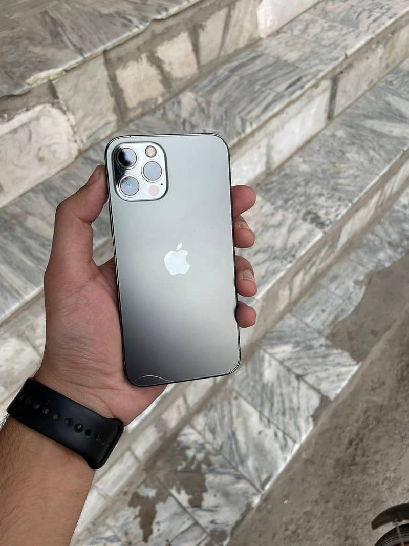 iphone 12 pro 1