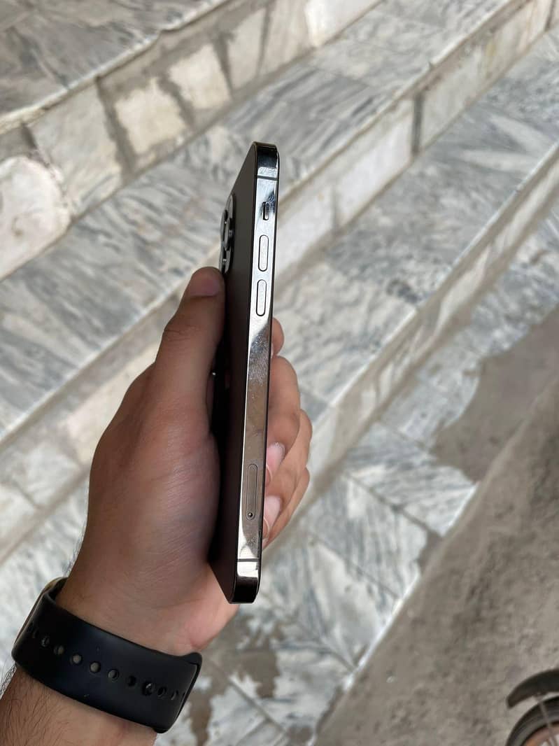 iphone 12 pro 7