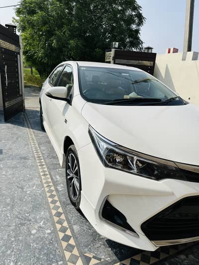 Corolla altis